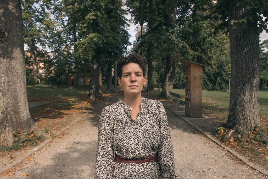 Nina Schärrer im Promenadenpark in Schaffhausen. Fotos: Robin Kohler