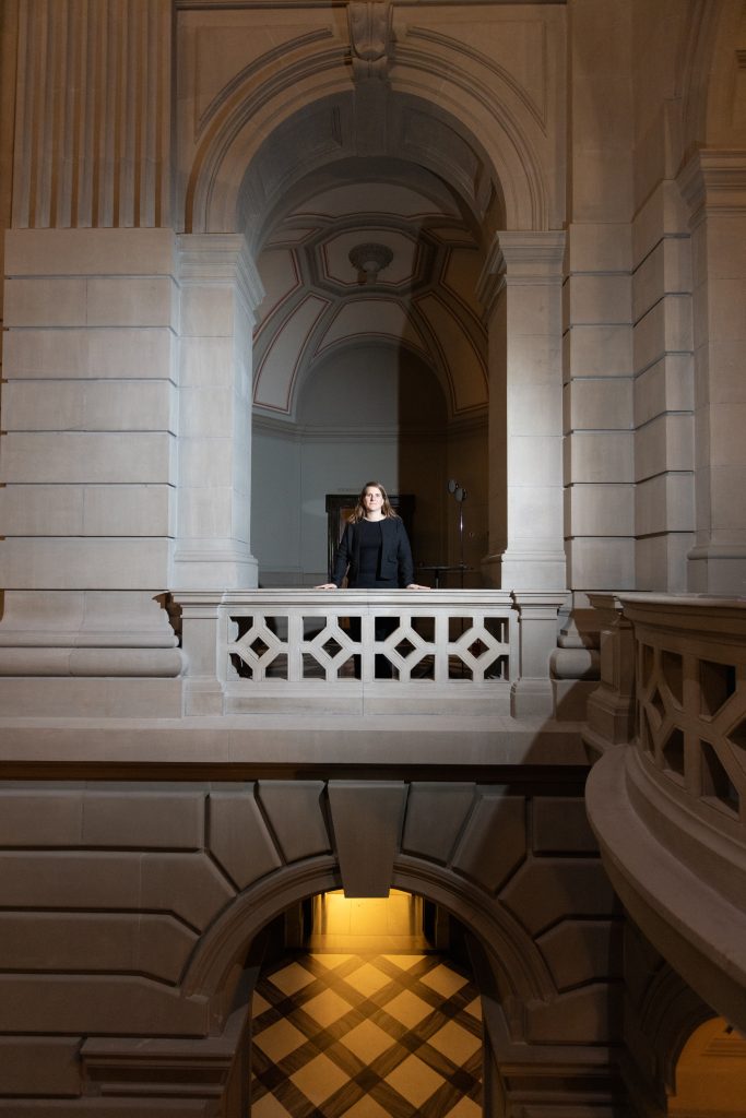 Nationalräting Linda De Ventura im Bundeshaus. © Robin Kohler