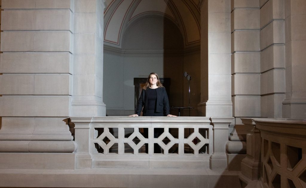 Nationalräting Linda De Ventura im Bundeshaus. © Robin Kohler