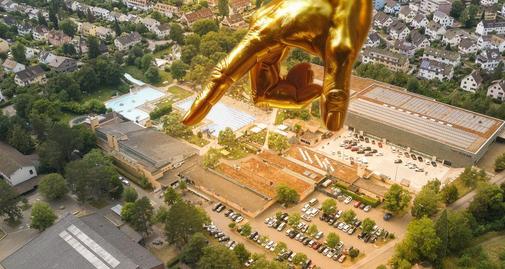 Auf der Breite finanziert die Windler-Stiftung einen Badetempel mit. Montage: Andrina Gerner